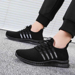 Men's Lightweight Breathable Running Shoes Slip-On Sneakers