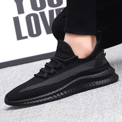 Men's Lightweight Breathable Running Shoes Slip-On Sneakers