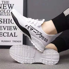 Men's Lightweight Breathable Running Shoes Slip-On Sneakers